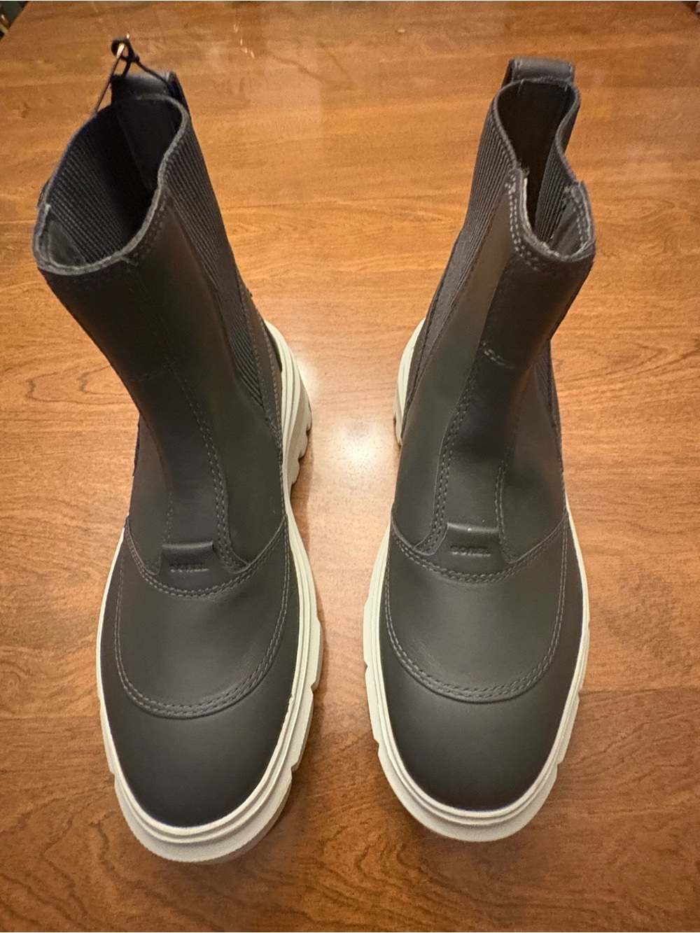 Sorel Women's Chelsea Ankle Boots in Dark Gray with White Lug Sole